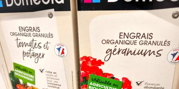 Engrais pour tomates et géraniums, utilisables en agriculture biologique. Idéal pour éviter les dégâts des saints de glace sur vos plantes.
